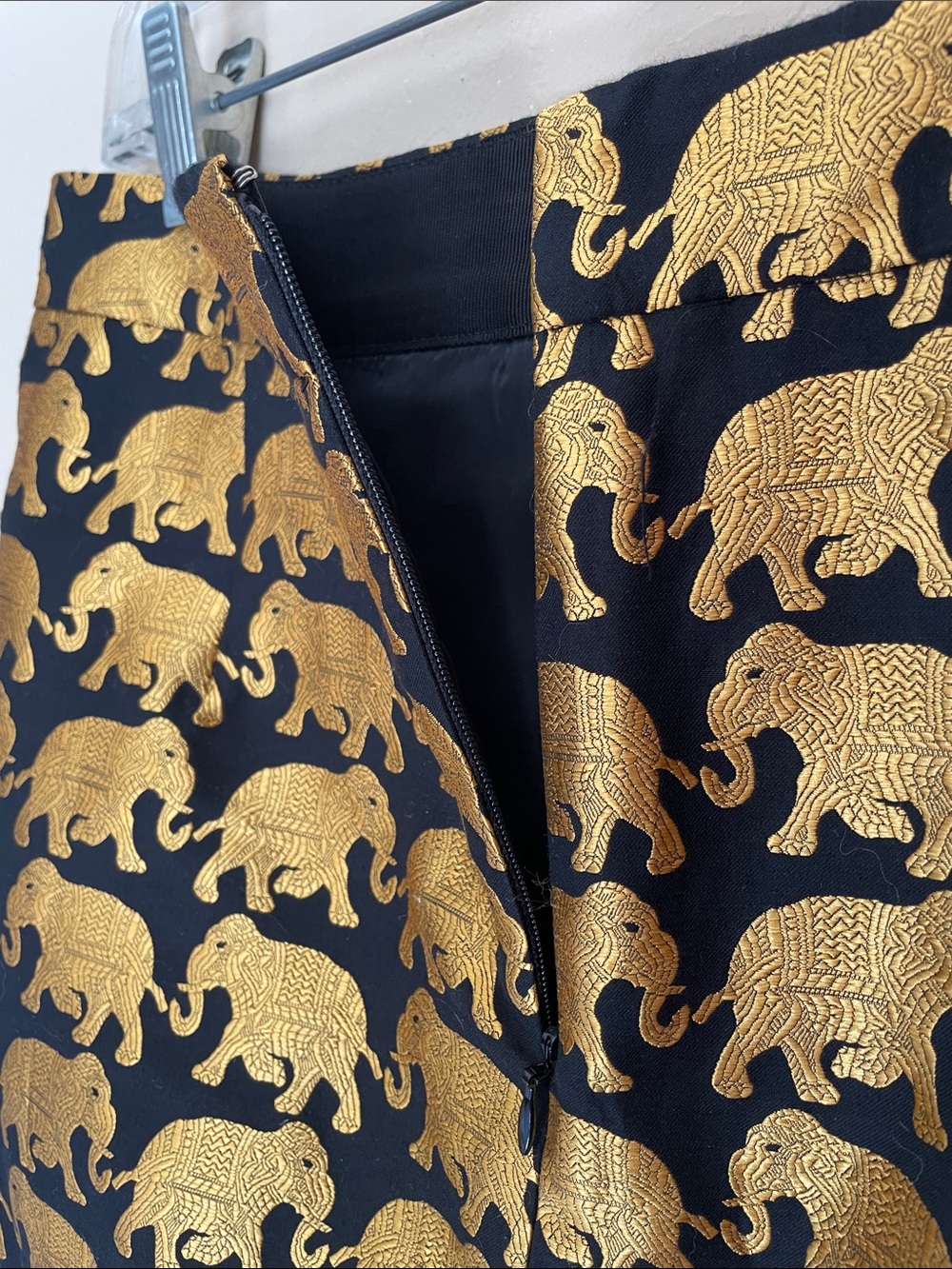 J. Crew Gold Jacquard Wrap Elephant Print front lined Black Mini Skirt - Picture 4 of 5